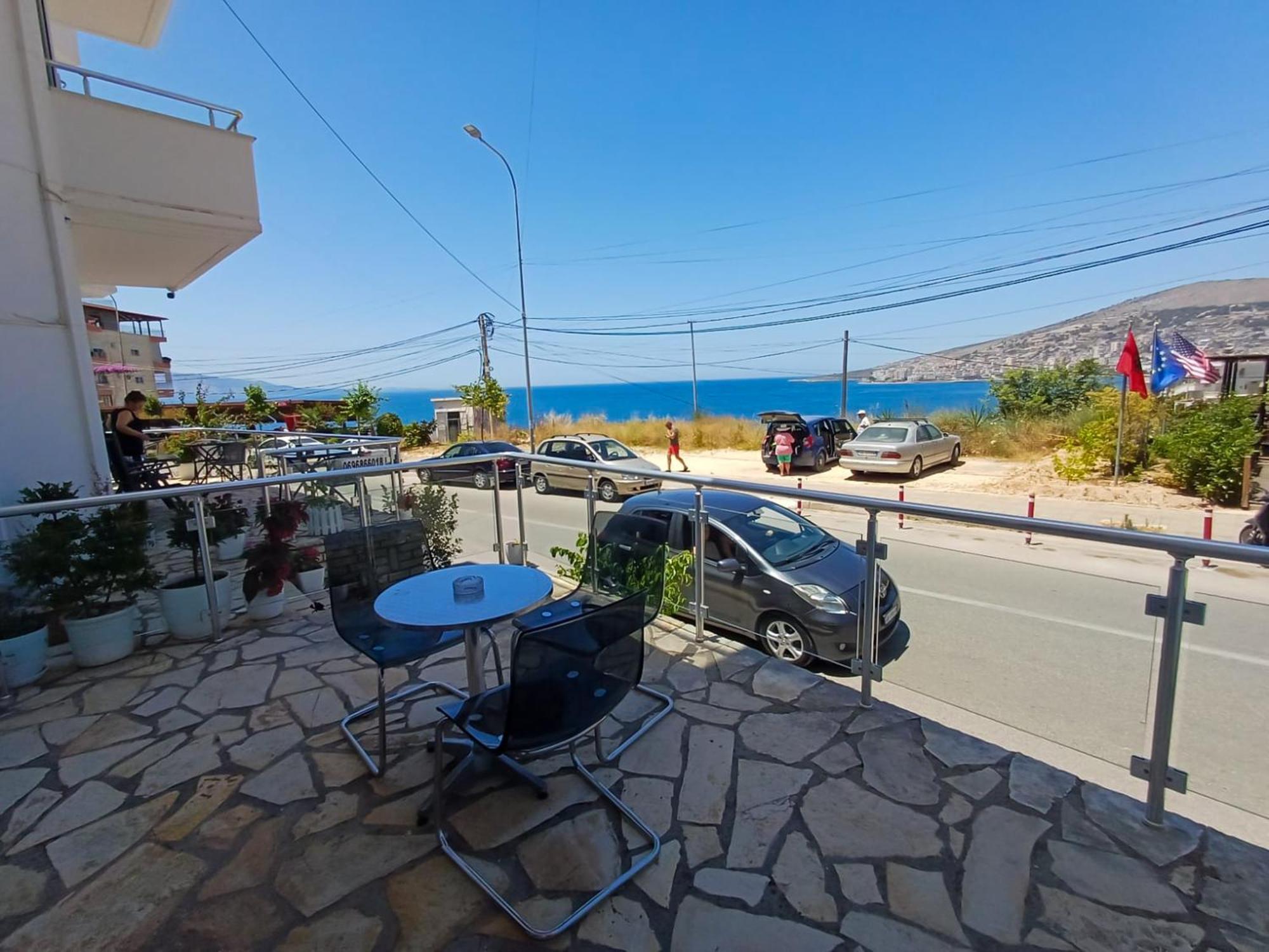 Hotel Sherifi Sarandë Esterno foto